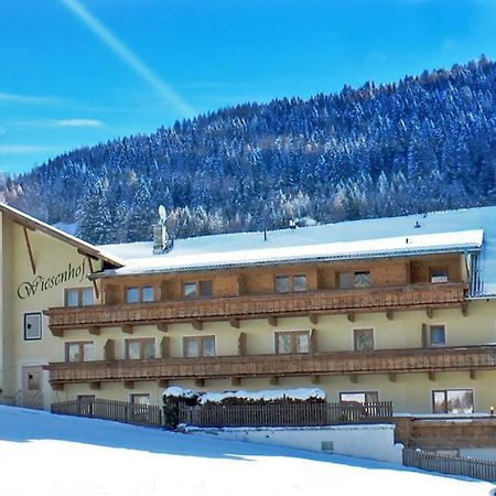 Hotel Wiesenhof Mieders Bagian luar foto