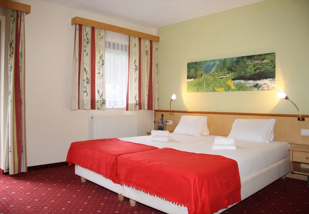 Hotel Wiesenhof Mieders Bagian luar foto