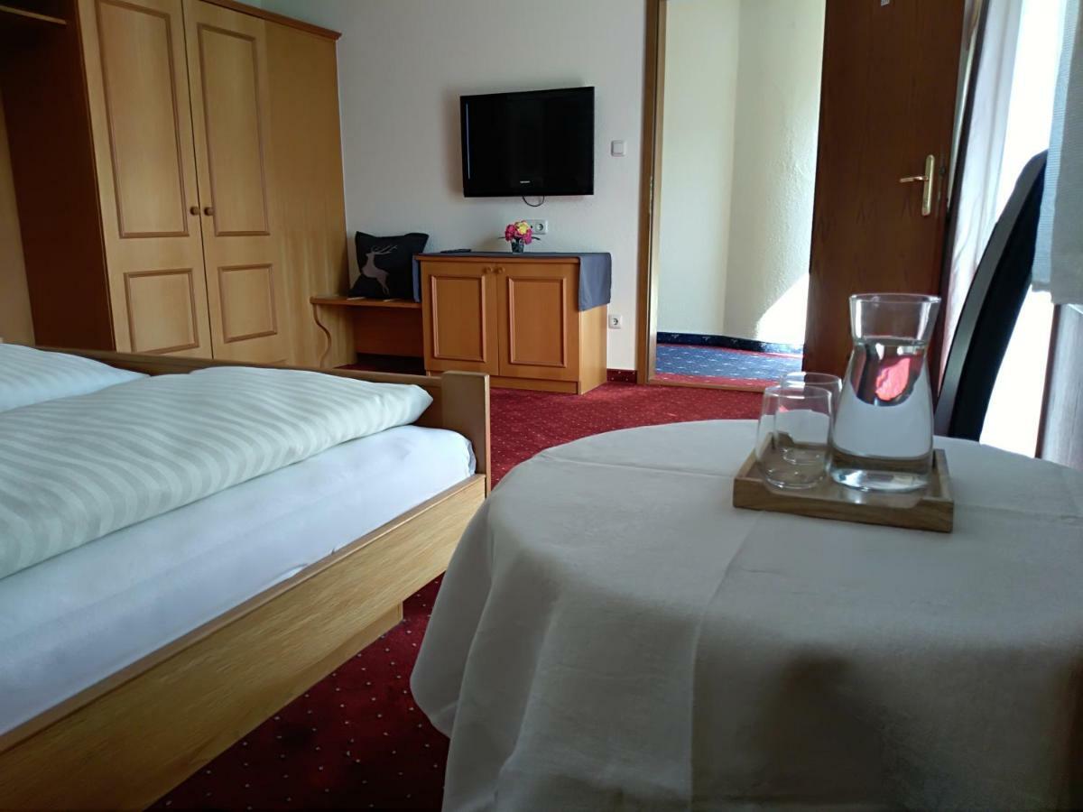 Hotel Wiesenhof Mieders Bagian luar foto