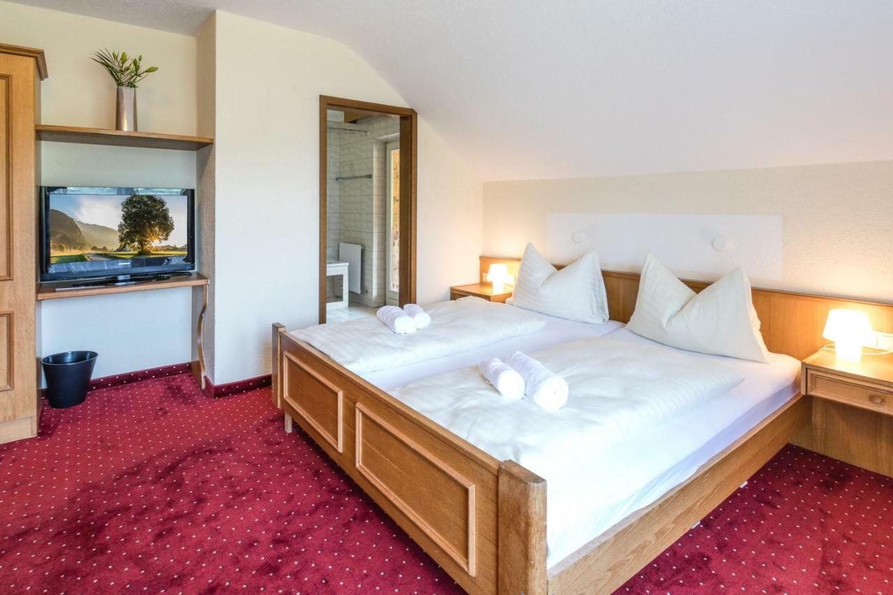 Hotel Wiesenhof Mieders Bagian luar foto