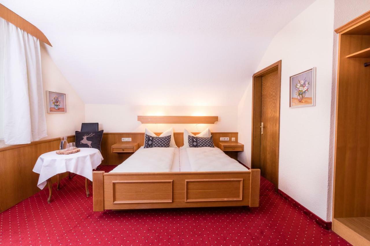 Hotel Wiesenhof Mieders Bagian luar foto