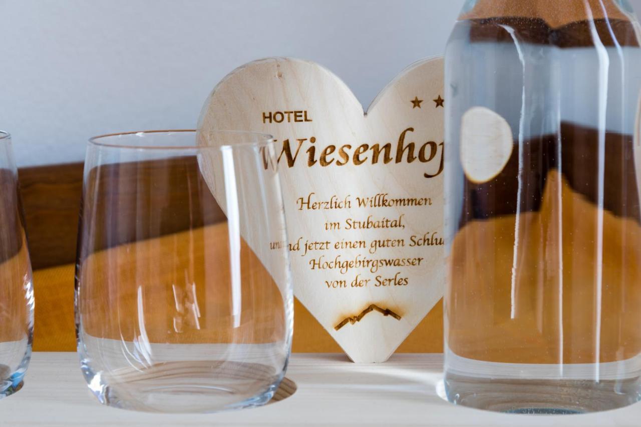 Hotel Wiesenhof Mieders Bagian luar foto